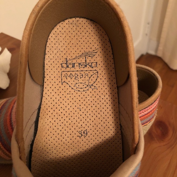 EUC Dansko vegan clogs in summer stripe 39 (8.5US) - Picture 2 of 7